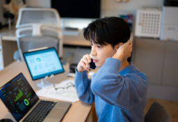 仕事にクレームはつきものです。大切なのは、クレームが来たときにどう対応するか。怖がるのではなく、むしろ最高の笑顔で受け止めましょう。