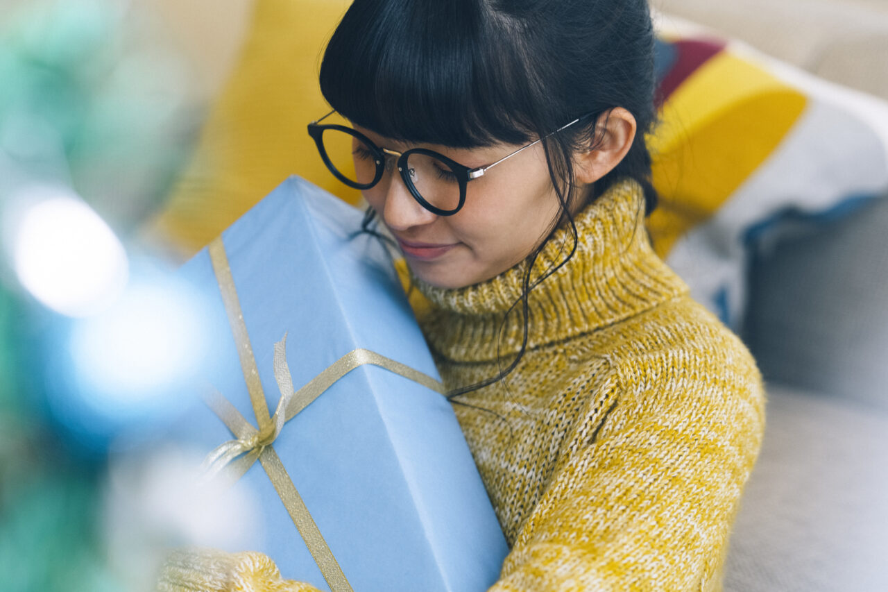 自分が贈ったプレゼントを長く大切に使ってくれる人には、「また贈りたいな」と思いますよね。逆に、その場では喜んでくれても、すぐに飽きて使わなくなってしまう人には、次のプレゼントをあげたい気持ちは湧きにくいものです。