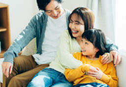 家族や恋人、親友、そして日々一緒に働く仲間。そんな身近な存在を大切にできていない人が、初めて出会うお客さまを心から大事にできるでしょうか。