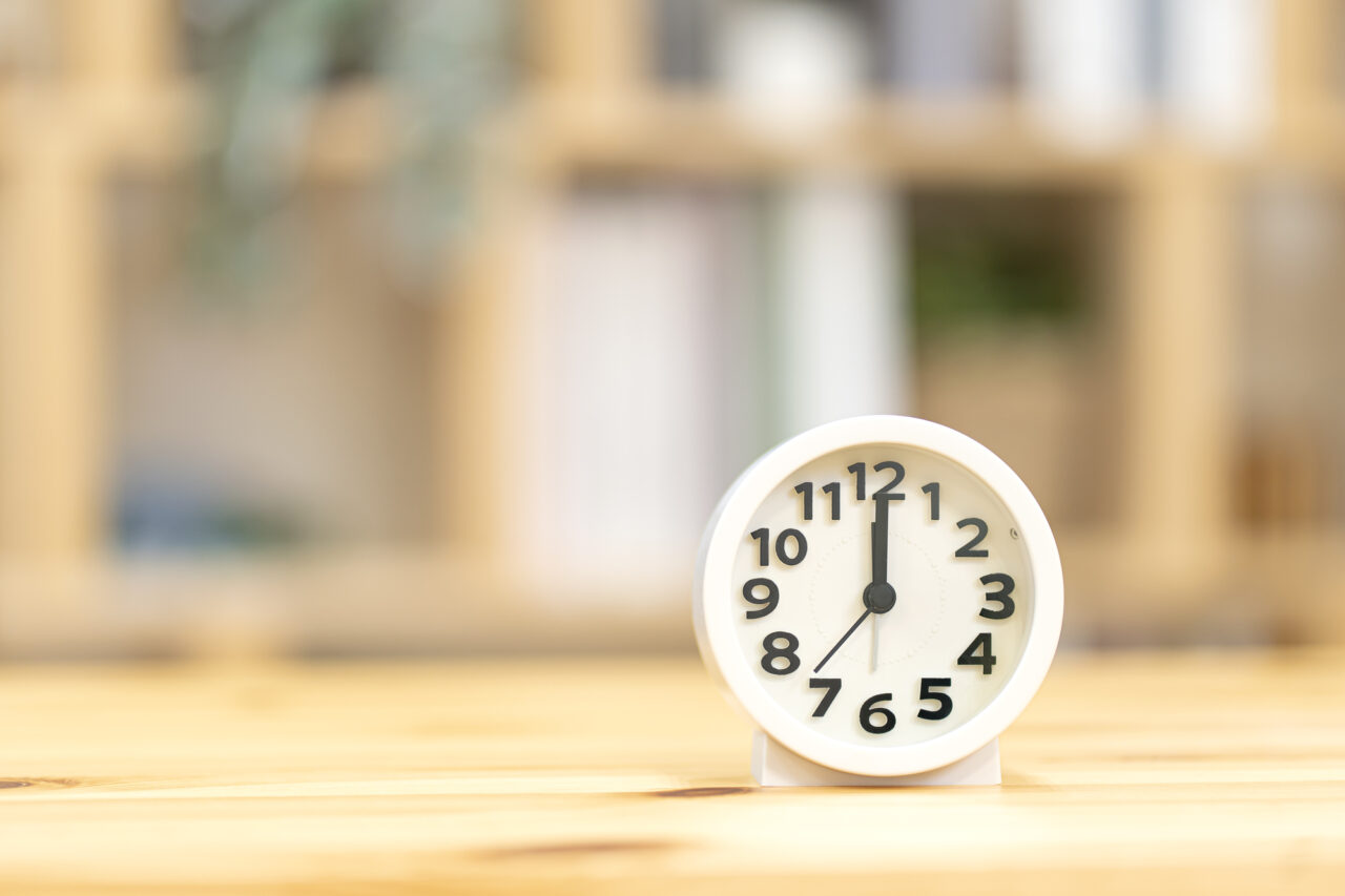 人間に与えられた1日はみんな平等に24時間。
プライベートだって、 仕事だって、
その貴重な24時間を使ってすることですから、
すべてに全力で打ち込みましょう。